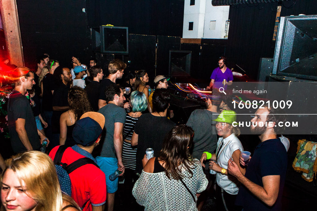 160821009 | 
Sagotsky opening set eating banana with dance floor crowd.
Electric Minds 10: Sublimate with Ben... | Team Chuubie