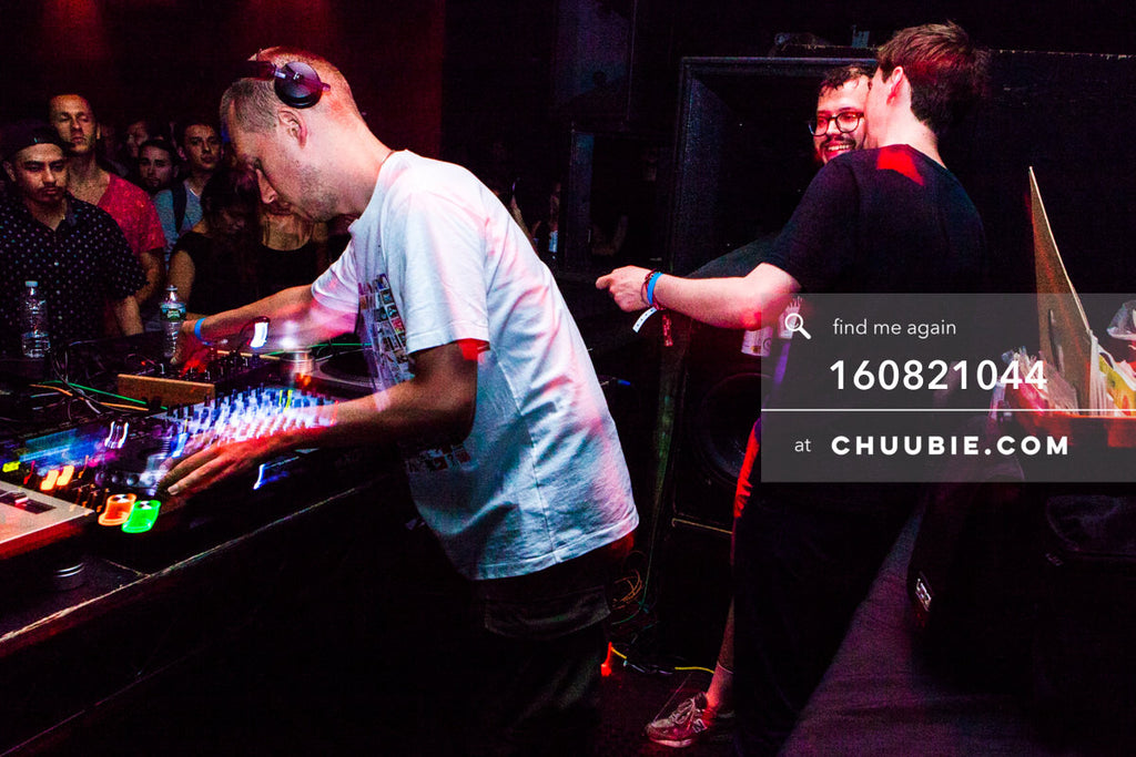 160821044 | 
JOY ORBISON behind the decks driving the warehouse dance floor. Matt Sagotksy chatting with Ben ... | Team Chuubie