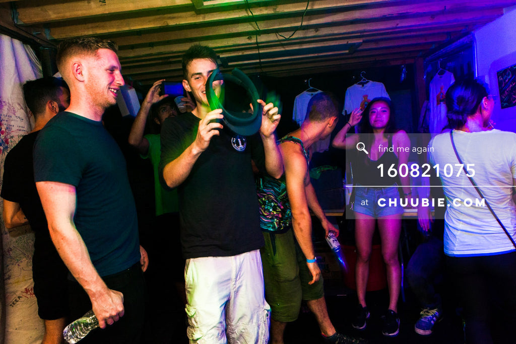 160821075 | 
Back in the Ruse Laboratories AR art lab!
Electric Minds 10: Sublimate with Ben UFO and Joy Orbi... | Team Chuubie