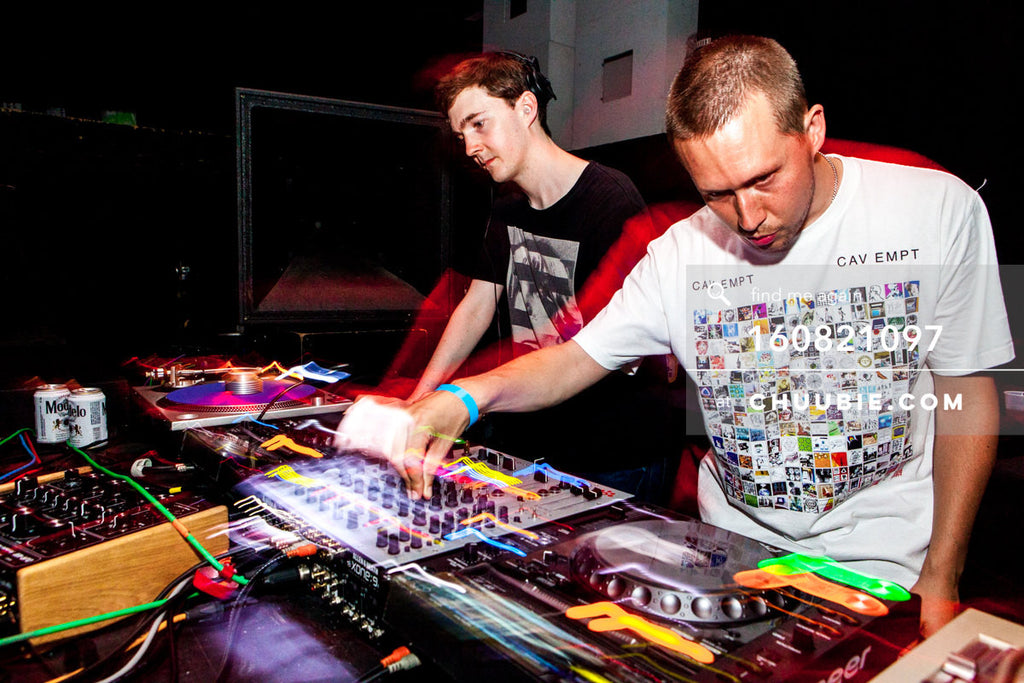 160821097 | 
Ben UFO (Ben Thomson) & Joy Orbison (Peter O'Grady) DJing side by side.
Electric Minds 10: S... | Team Chuubie