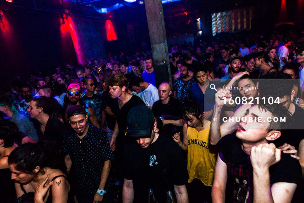 160821104 | 
Completely full dance floor at Brooklyn warehouse party.
Electric Minds 10: Sublimate with Ben U... | Team Chuubie