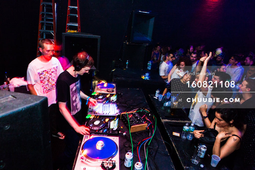 160821108 | 
Side view: Ben UFO (Ben Thomson) & Joy Orbison (Peter O'Grady) DJing B2B with packed crowd d... | Team Chuubie
