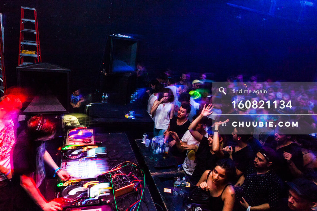 160821134 | 
Ben UFO DJing to a packed dance floor.
Electric Minds 10: Sublimate with Ben UFO and Joy Orbison... | Team Chuubie