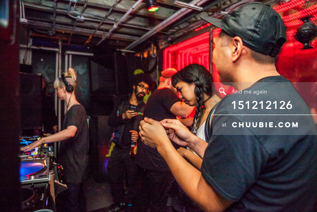 151212126 | 
DJ Volvox (Discwoman) at decks w/ Turtle Bugg (Turtle Bugg), Sevron, Mike Servito at Brooklyn wa... | Team Chuubie