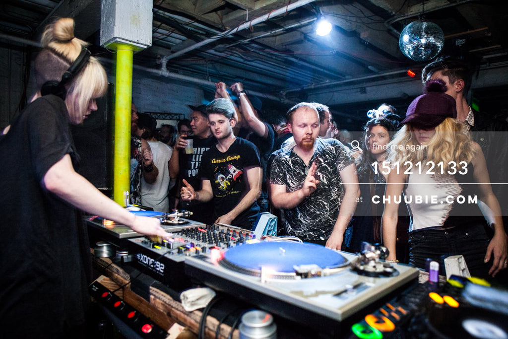 151212133 | 
DJ Volvox (Discwoman) set at Brooklyn warehouse with packed dance floor of acid techno rave danc... | Team Chuubie