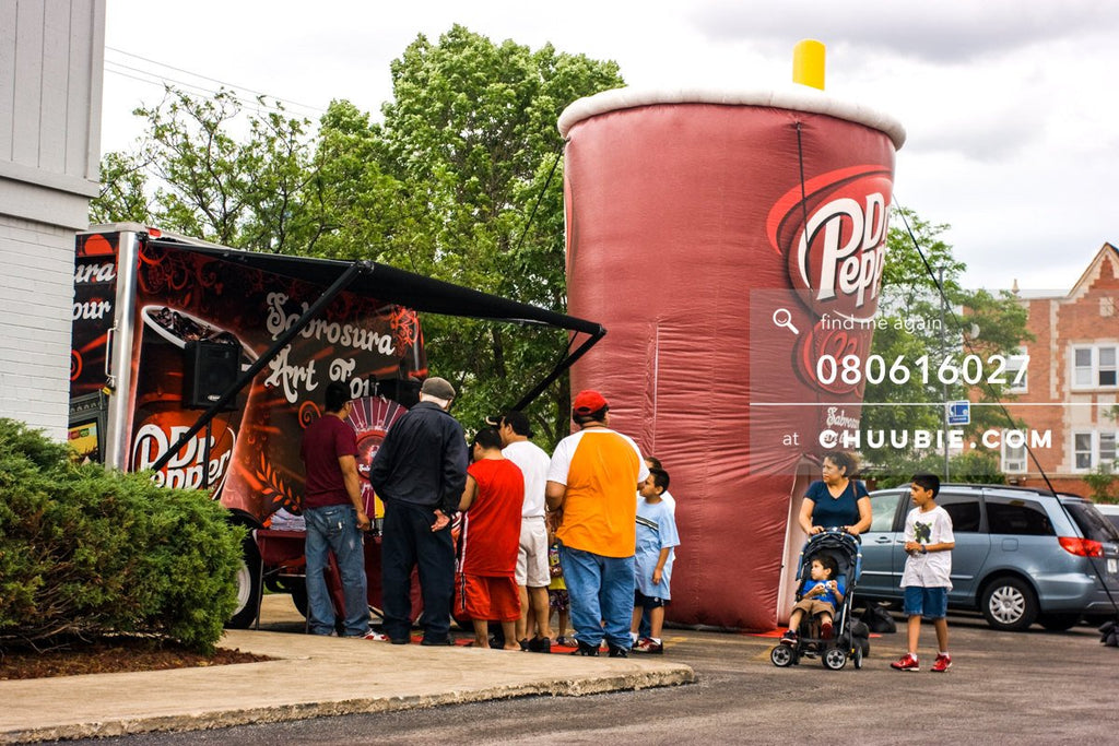 80613027 | 
Crowd gathered in front of the inflatable art gallery.

—Dr. Pepper Sabrosura mobile tour event ... | Team Chuubie