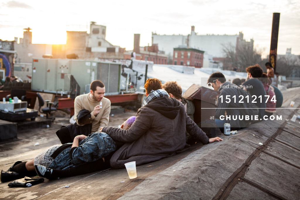 151212174 | 
Candid moment of crowd on Brooklyn rooftop at sunrise #2.
— Sublimate & Ruse Labs 2 Year Ann... | Team Chuubie